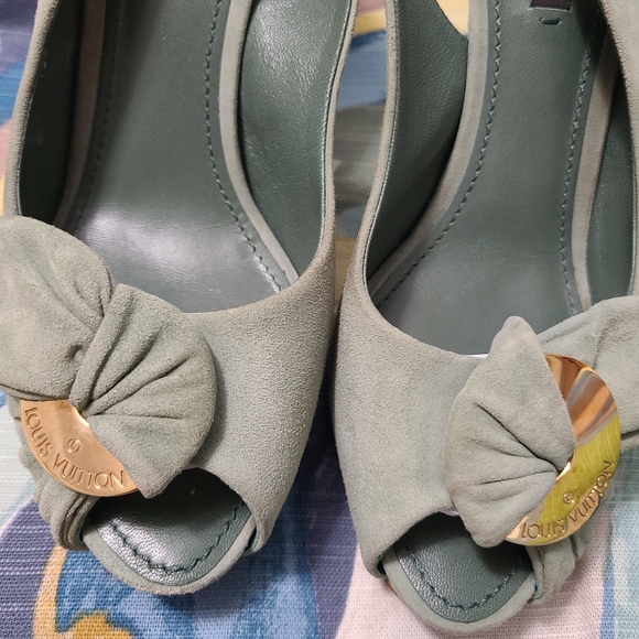 Louis Vuitton Classy Heels size 36.5 - Picture 5 of 13